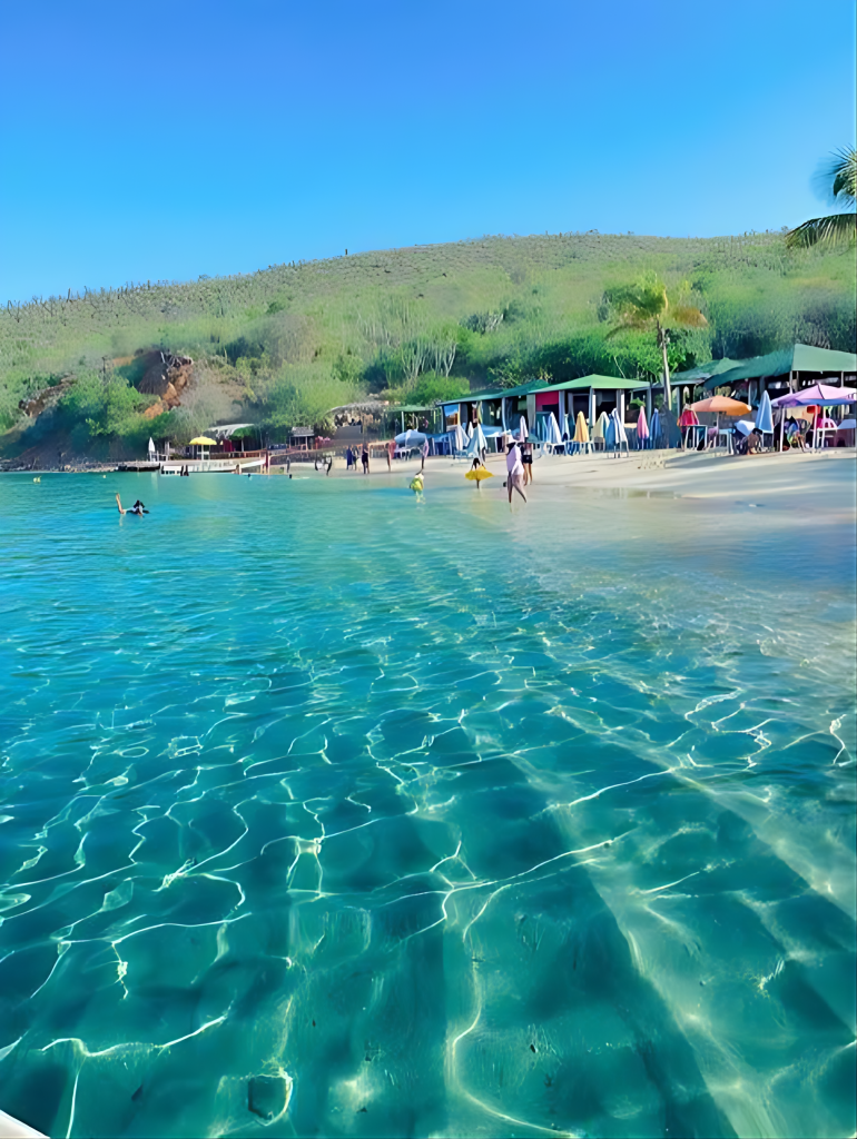 playa kas maritas una orilla transparente y azul que te invita a bañarte en mochima